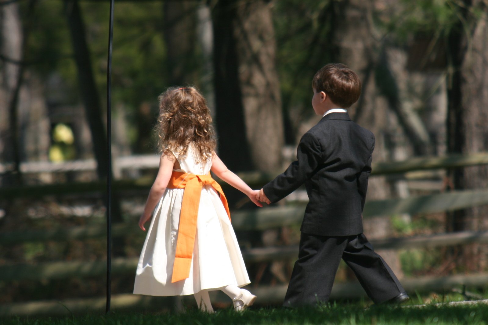 Co zrobić z dziećmi podczas wesela – profesjonalna opieka nad dziećmi.