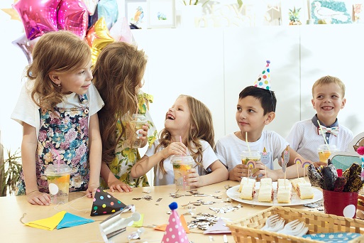 Jak zapewnić ciekawe urodziny dla dziecka?